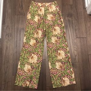 H&M Pleated High Waisted Printed Wide Leg Pants Size 4